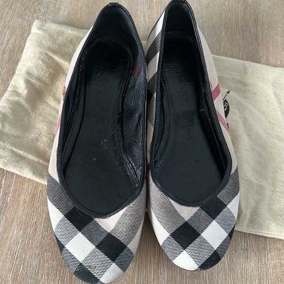 Burberry Ballet Flats 39 8.5 - Picture 2 of 7